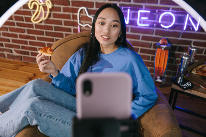 relaciones parasociales con influencers